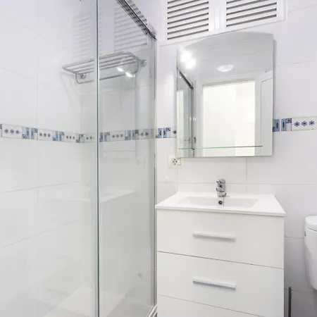 Home2book Cozy Apt, Pool & Tenis Court, Arona شقة *