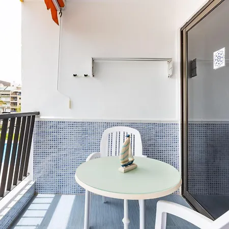 Home2book Cozy Apt, Pool & Tenis Court, Arona شقة